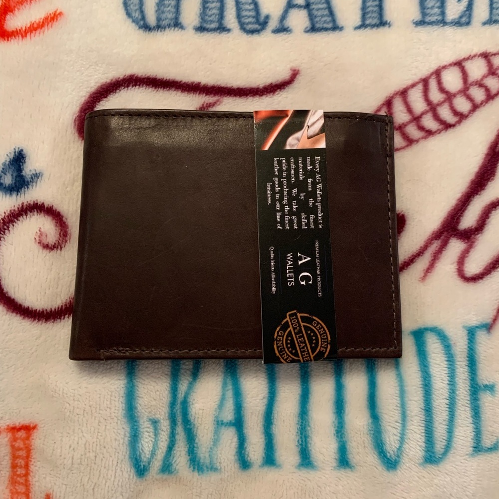 AG Men's Brown 100% Genuine Leather Wallet